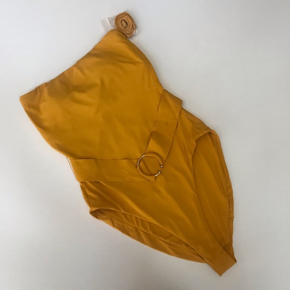 Robin Piccone Luca Bandeau Belted One Piece Swim - Picture 2 of 10